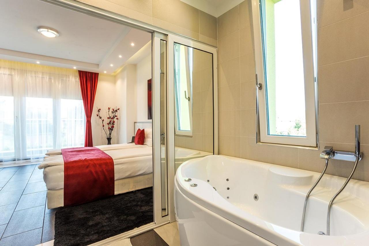 Complex Europe Hotel Dolna Banya Eksteriør billede