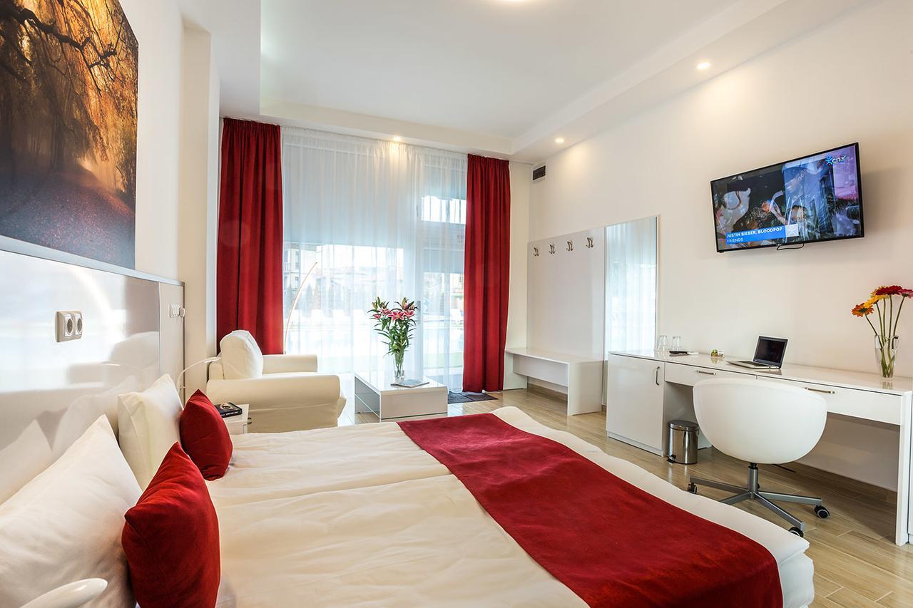 Complex Europe Hotel Dolna Banya Eksteriør billede
